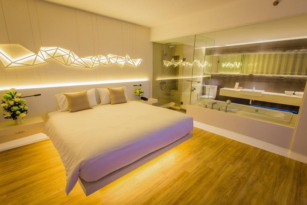 Crystal Hotel Хатъяй Номер фото